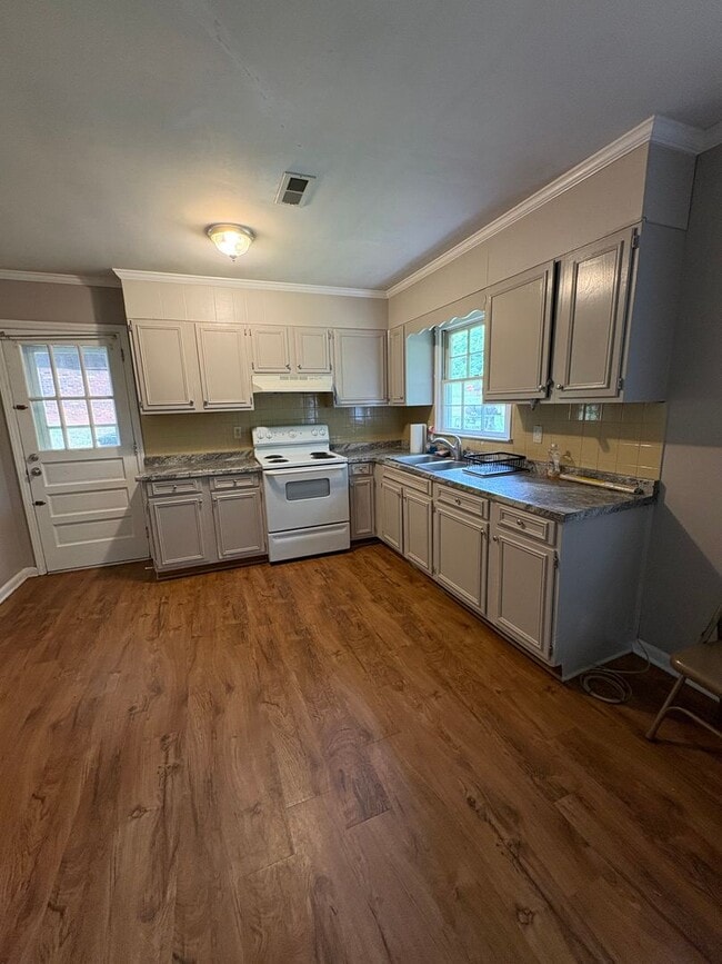 Photo - For Rent – Charming 4BR Home in Ardmore Area!