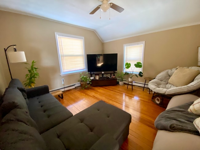 Photo - 4 Pond St Unit Floor 2