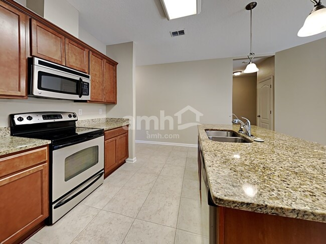 Photo - 795 Mosswood Chase