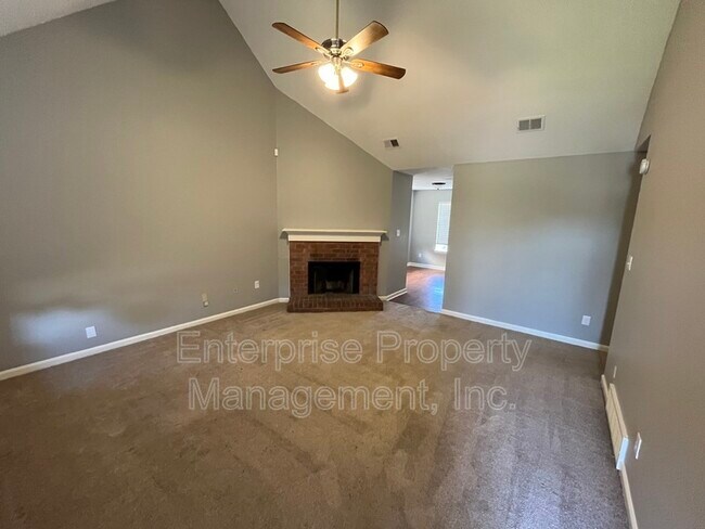 Photo - 8452 Creek Front Dr