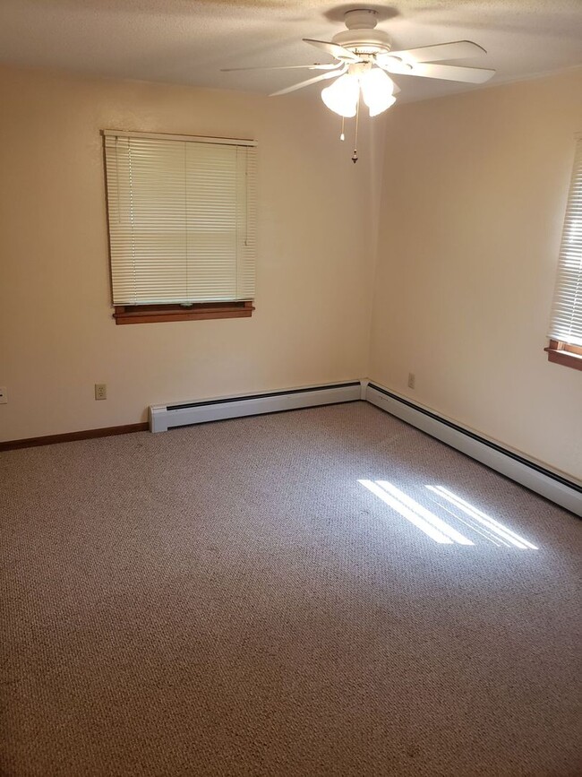 Photo - Spacious 3-Bedroom Home | Small-Town Living | Pet Friendly Unit 21