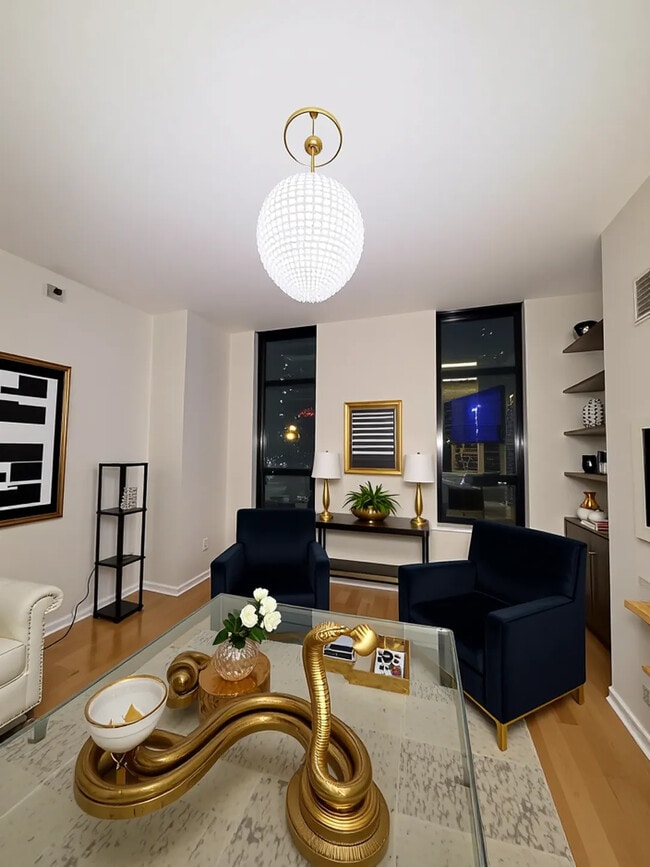 Building Photo - 1255 S State St Unit 905