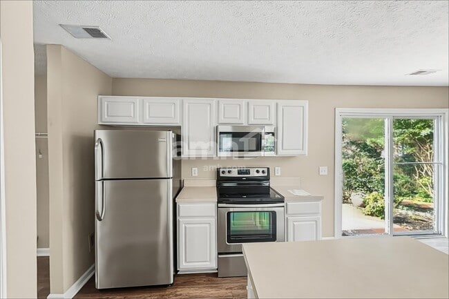 Photo - 2990 Buckner Ln