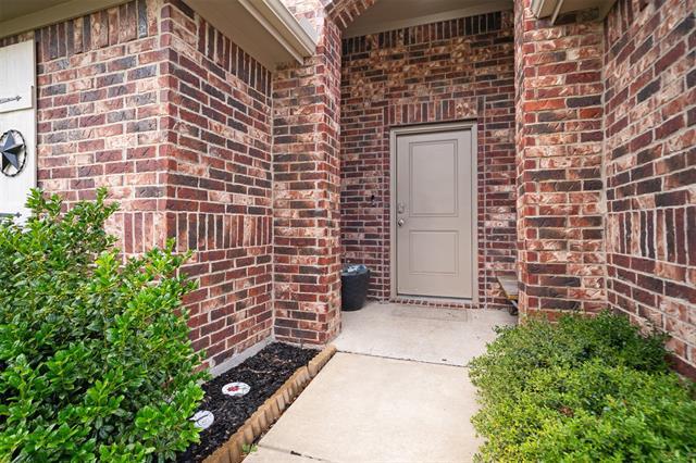Photo - 925 Corbitt Ln