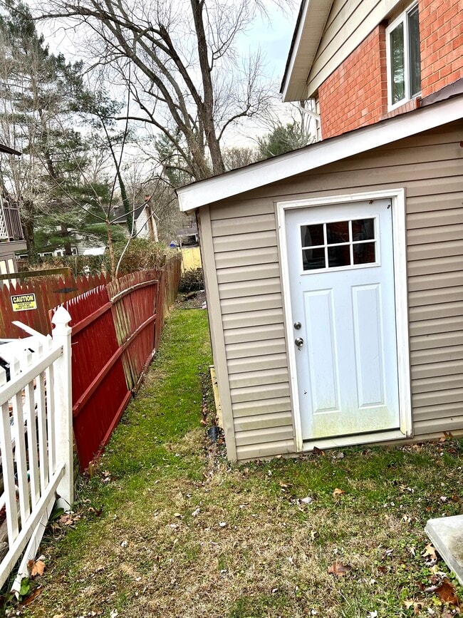 Photo - 5412 Amberwood Ln
