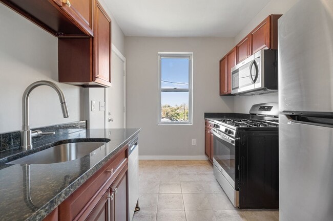 Photo - 3205-3207 Camp Street Unidad 3207 Camp Street