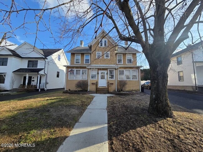 Building Photo - 24 Rector Pl Unit 24B