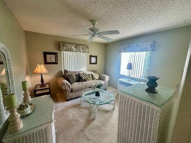 Photo - 4914 Acorn Dr