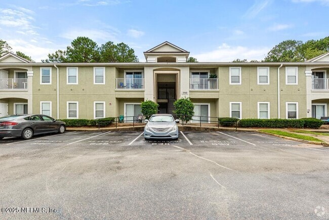 Building Photo - 7920 Merrill Rd Unit 1712 Rental