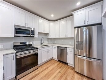 Photo - 22-24-24 Shelby St Apartment Unit 3