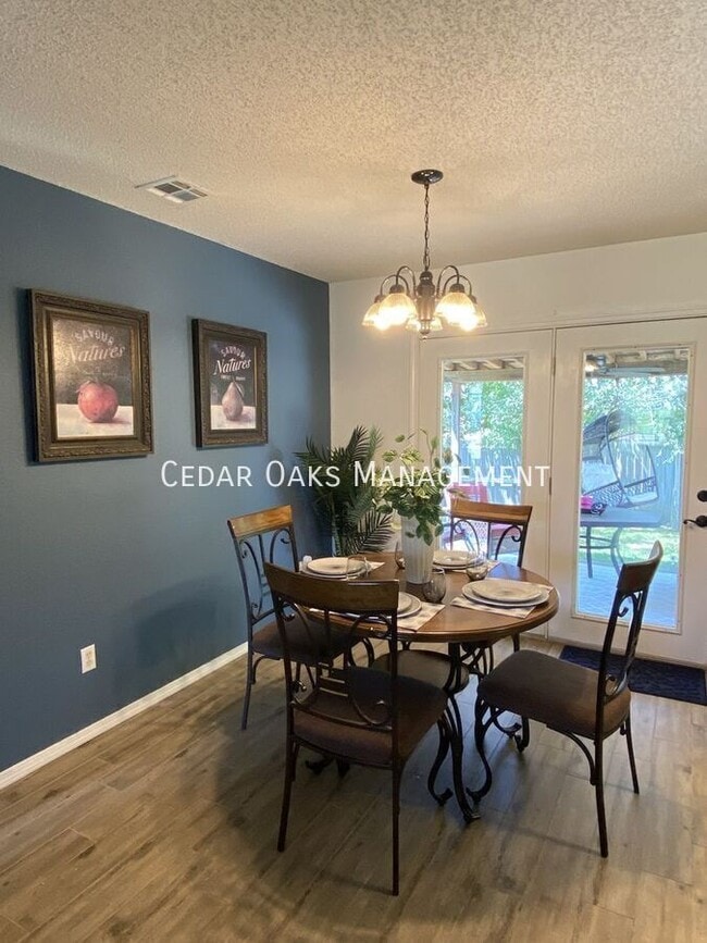 Photo - 1139 S Camellia Ln
