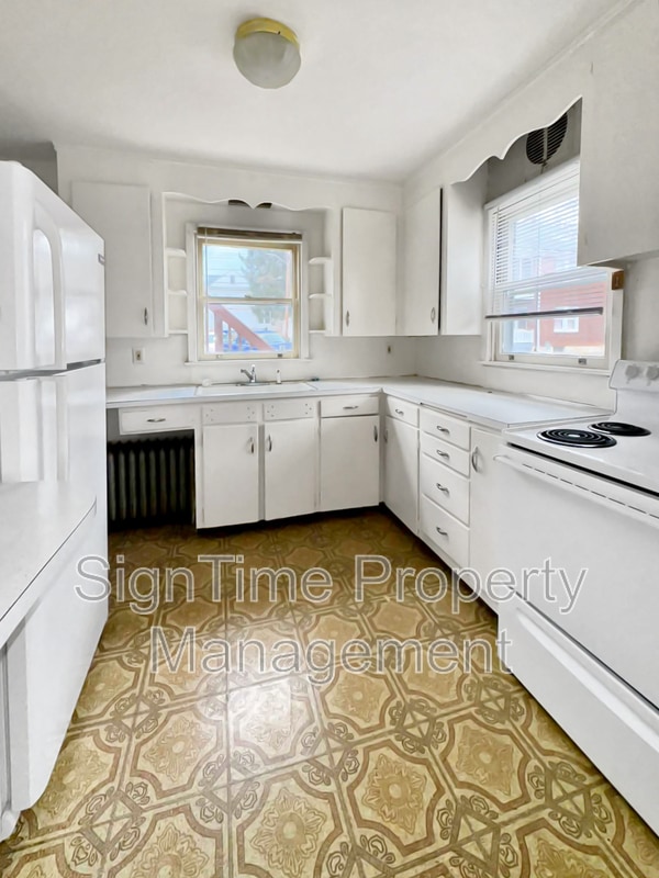 Photo - 825-827 Hamilton Boulevard - 827