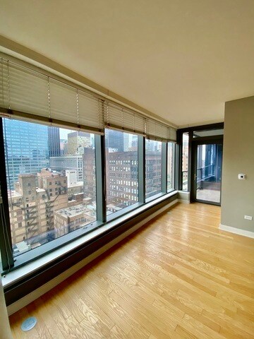 Photo - 60 E Monroe St Unit 2205