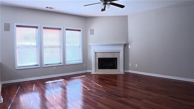 Photo - 3440 Kentwater Dr