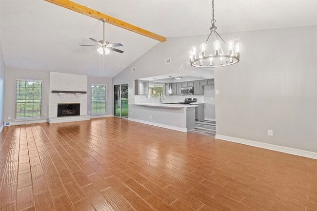 Photo - 210 Pecan Valley Ct