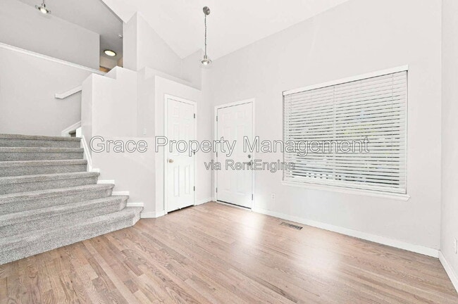 Photo - 2230 Andrew Dr