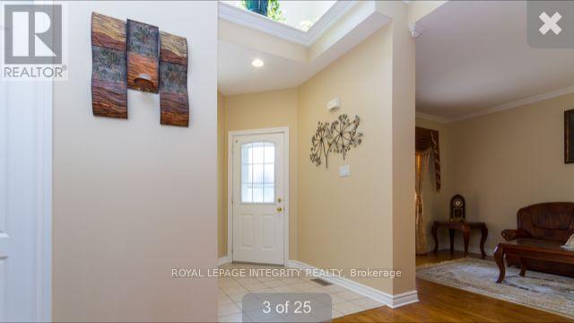 Photo - 172 Redpath Dr
