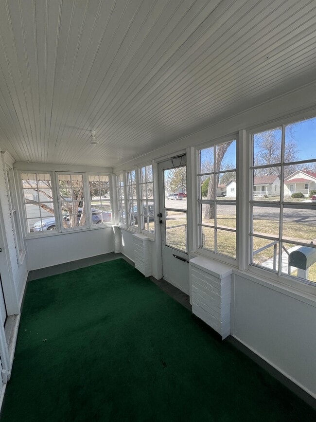 Photo - 714 Meeker St