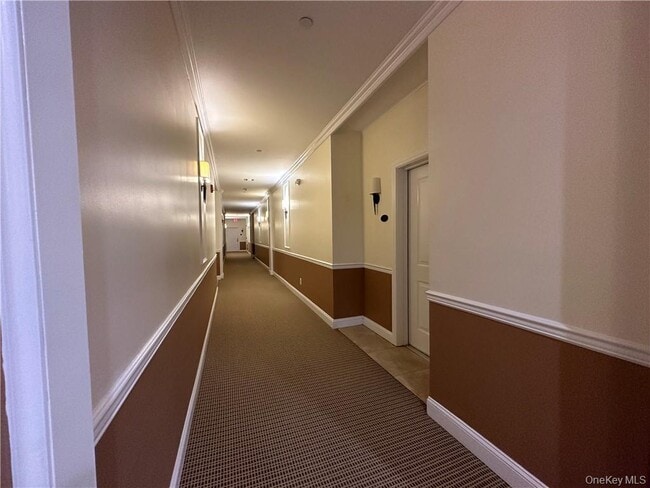 Photo - 77 Quaker Ave Unidad 308