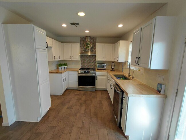 Photo - Modern Comfort Meets Family-Friendly Living in a Great Neighborhood