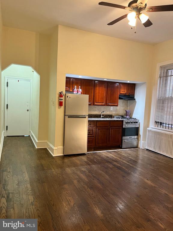Building Photo - 2217 N Broad St Rental