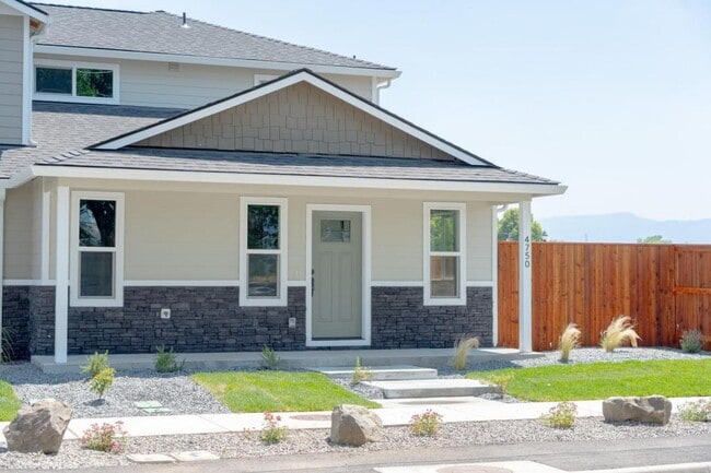 Building Photo - 4750 Gebhard Rd