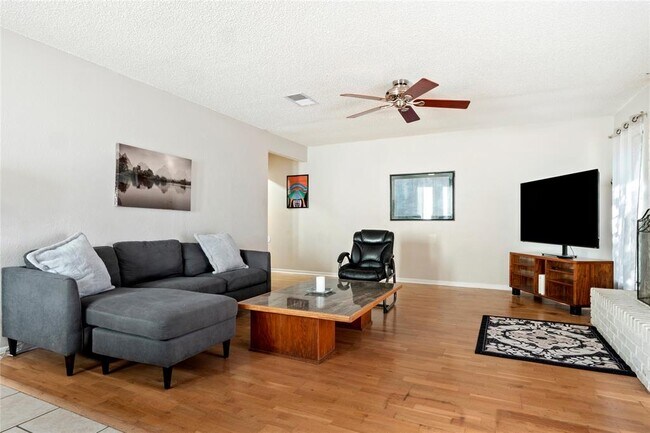 Photo - 3222 Tamarron Blvd