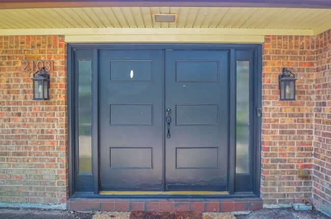 Photo - 2103 Winged Foot Dr