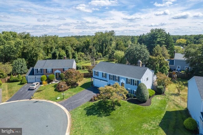 Photo - 1615 Spottsworth Way