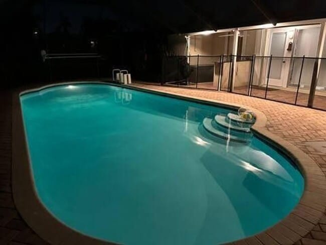 Photo - 2524 Gulfstream Ln