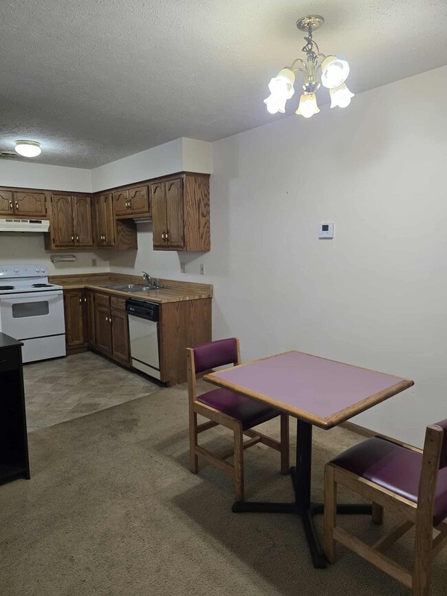 Photo - 115 Holly Dr