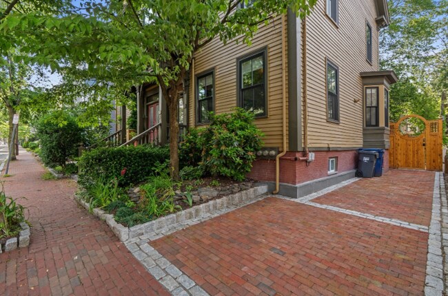 Photo - 63 Ellery St House