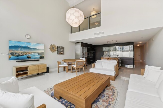 Photo - 6000 Collins Ave Unit 306