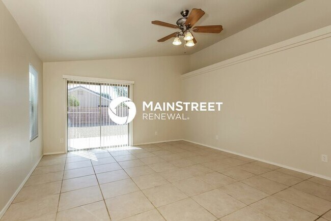 Photo - 3 Bedroom Pet-Friendly Home in El Mirage, AZ with Main Street Renewal
