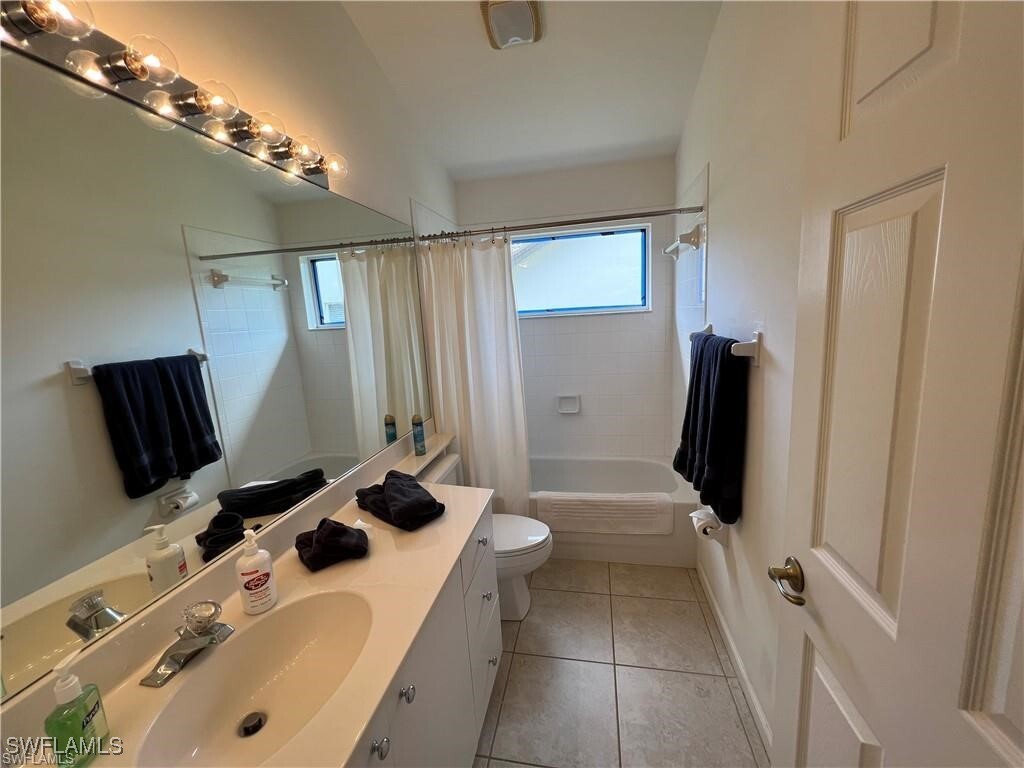 Photo - 3760 Springside Dr House