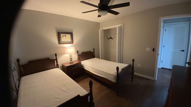 Photo - REDUCED!  2nd Floor 2 Bedroom Condo with New Paint and Carpet Unit 6-F