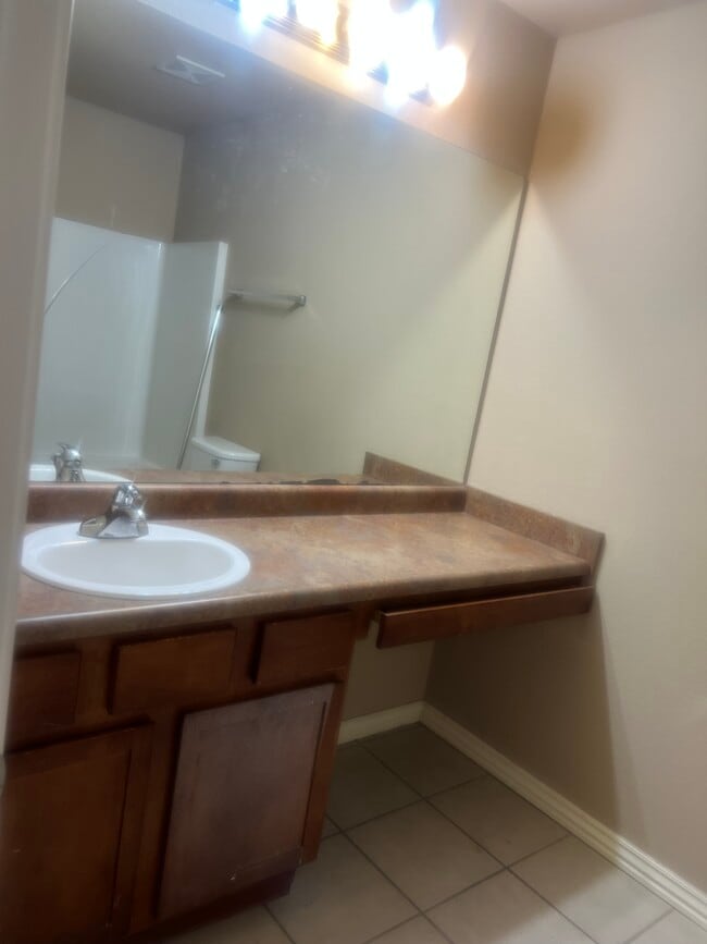 Photo - 3201 SW Deerfield Blvd