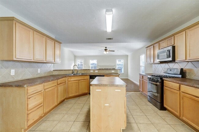 Photo - 18319 Austin Oak Ln