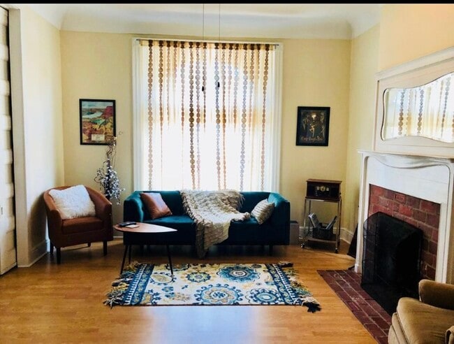 Photo - 2306 Sidney St Unit 1