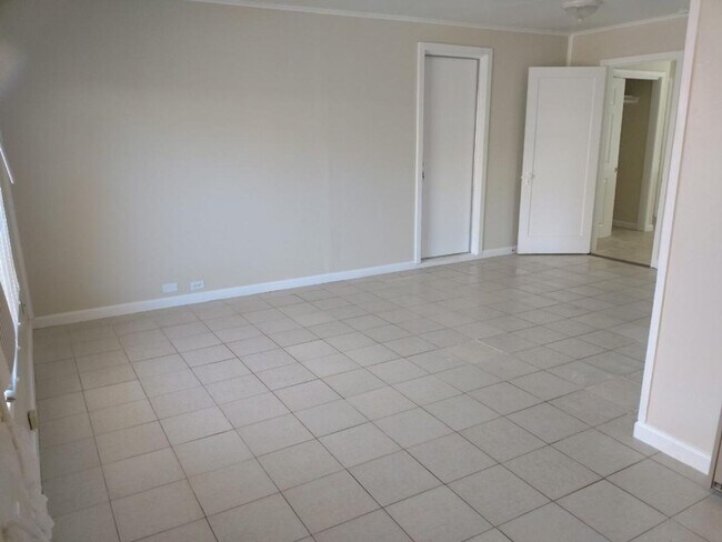Photo - 849-851 W Cambridge Ave Unit 849 W Cambridge Ave