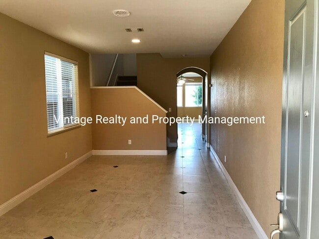 Photo - Available Now!!Top Of The Line 4 Bedroom Two Story Home!!!