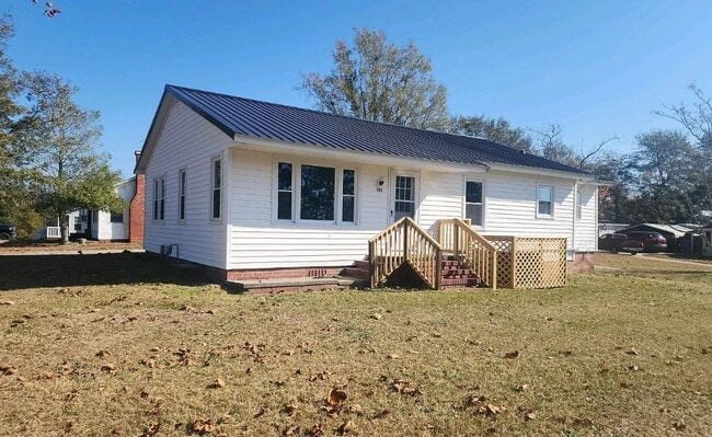 Photo - 501 S Sycamore St