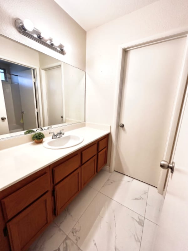 Photo - 1746 Gatepost Ave