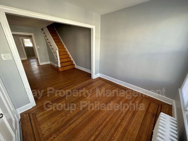 Photo - 104 W Spencer Ave