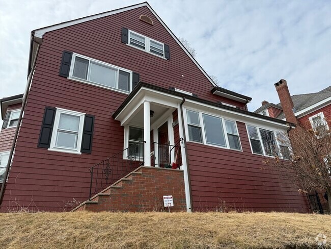 Building Photo - 177 Bellingham Ave Unit #1 Rental