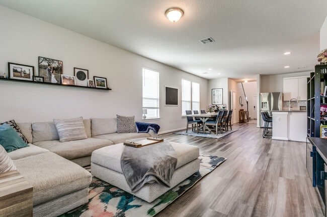 Photo - Beautiful Modern 2 story home!