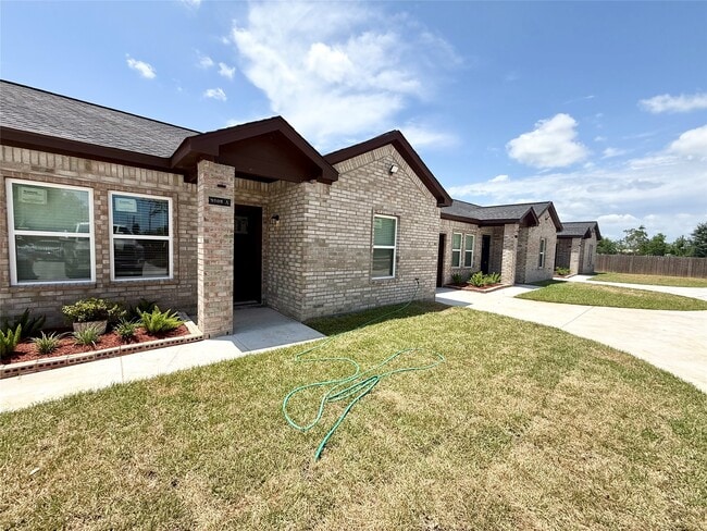 Photo - 9508 Quaker Ct