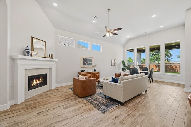 Photo - 2714 Coastal Trl