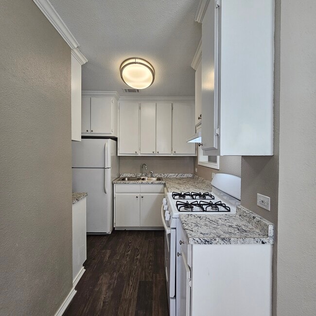 Photo - 10121 Kilarney Dr