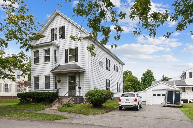 6 Mead St Unit 1